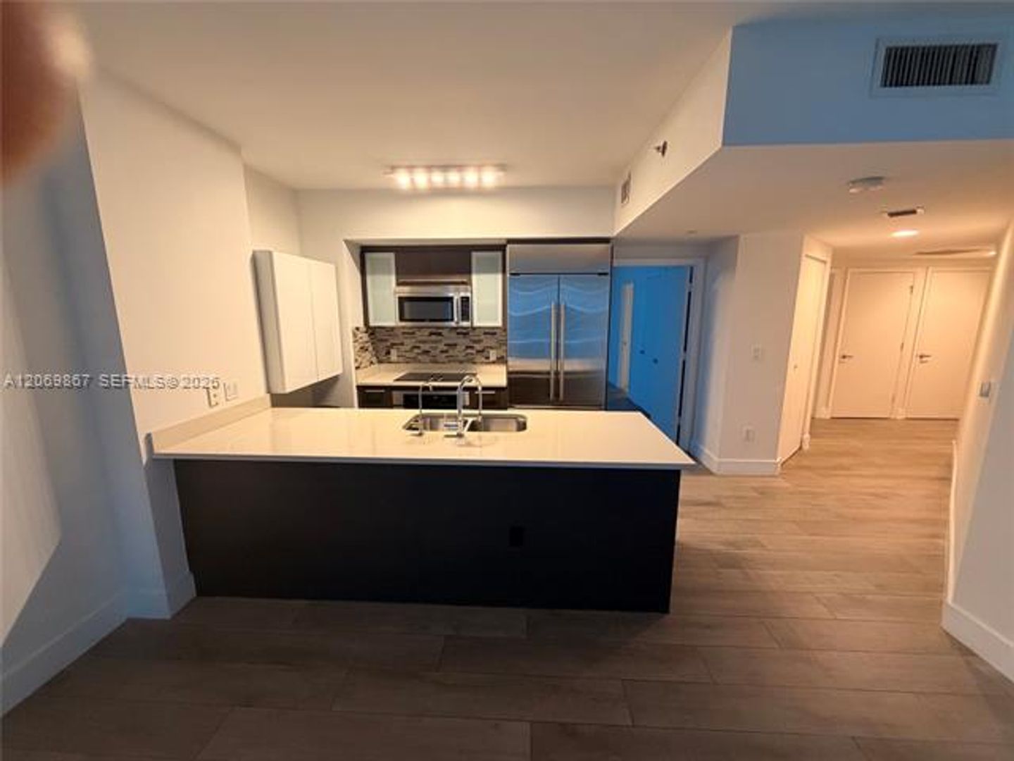 Miami Condo: 55 SE 6th St cu-2007