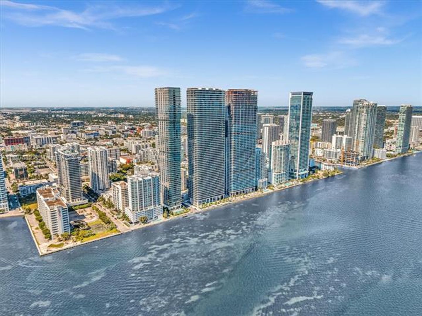 MIAMI Apartment: 700 NE 24th St unit 3303