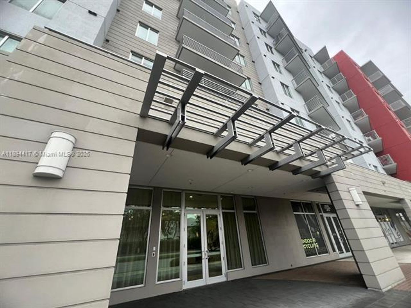 DORAL Apartment: 7661 NW 107th Ave unit 801
