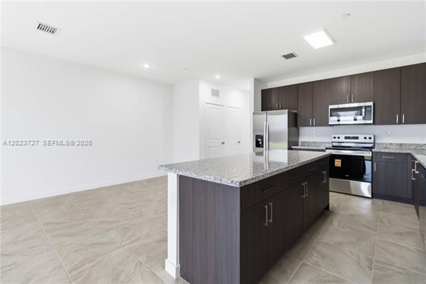 Miami Townhome: 22348 SW 115 Ct th 22348