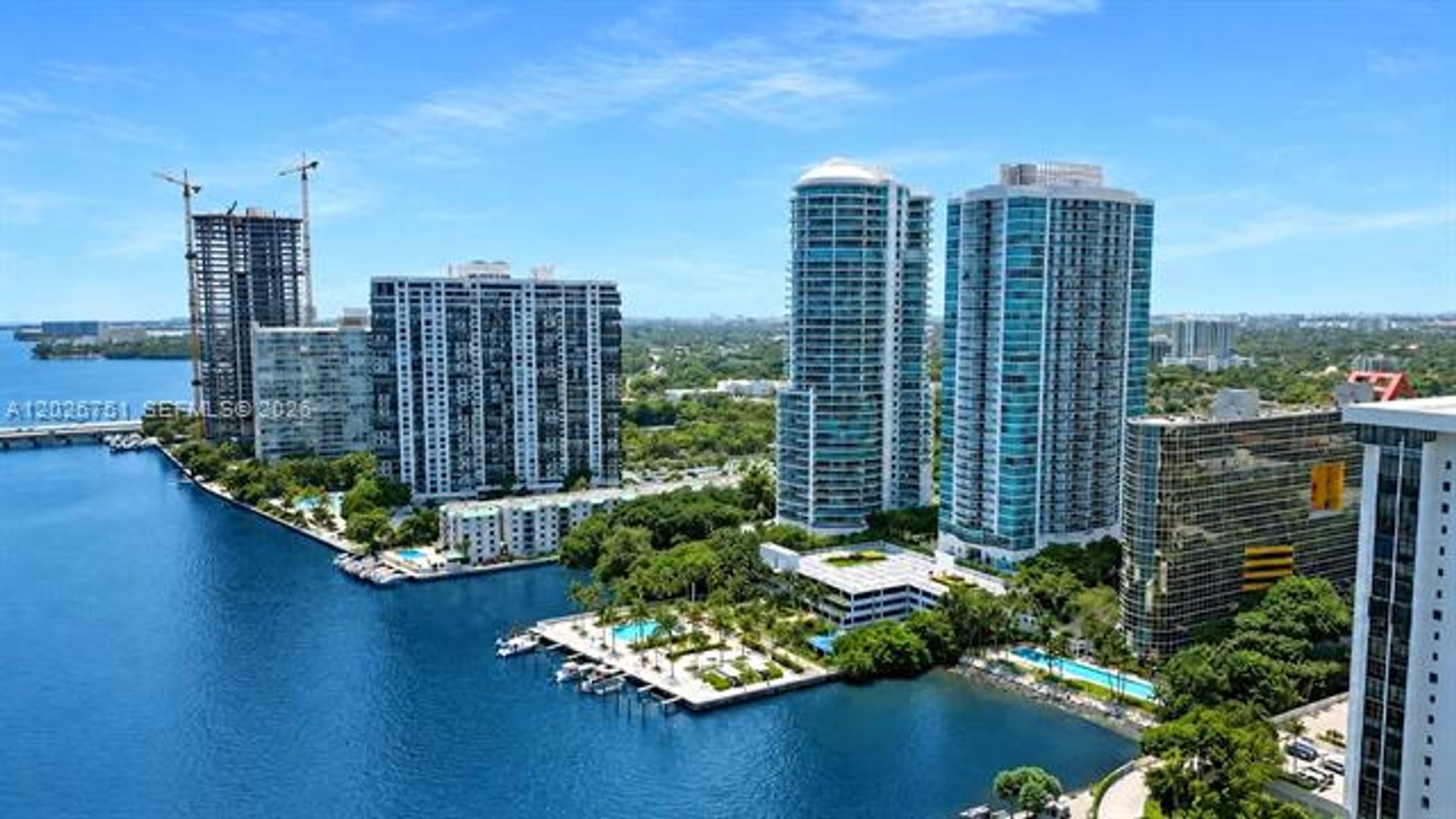Miami Condo: 2101 Brickell Ave # 1907