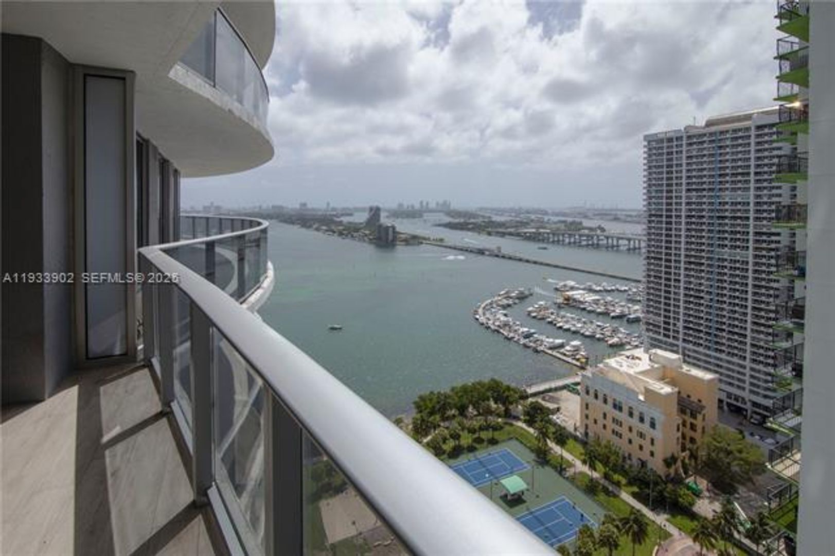 MIAMI Apartment: 488 NE 18th St unit 2610