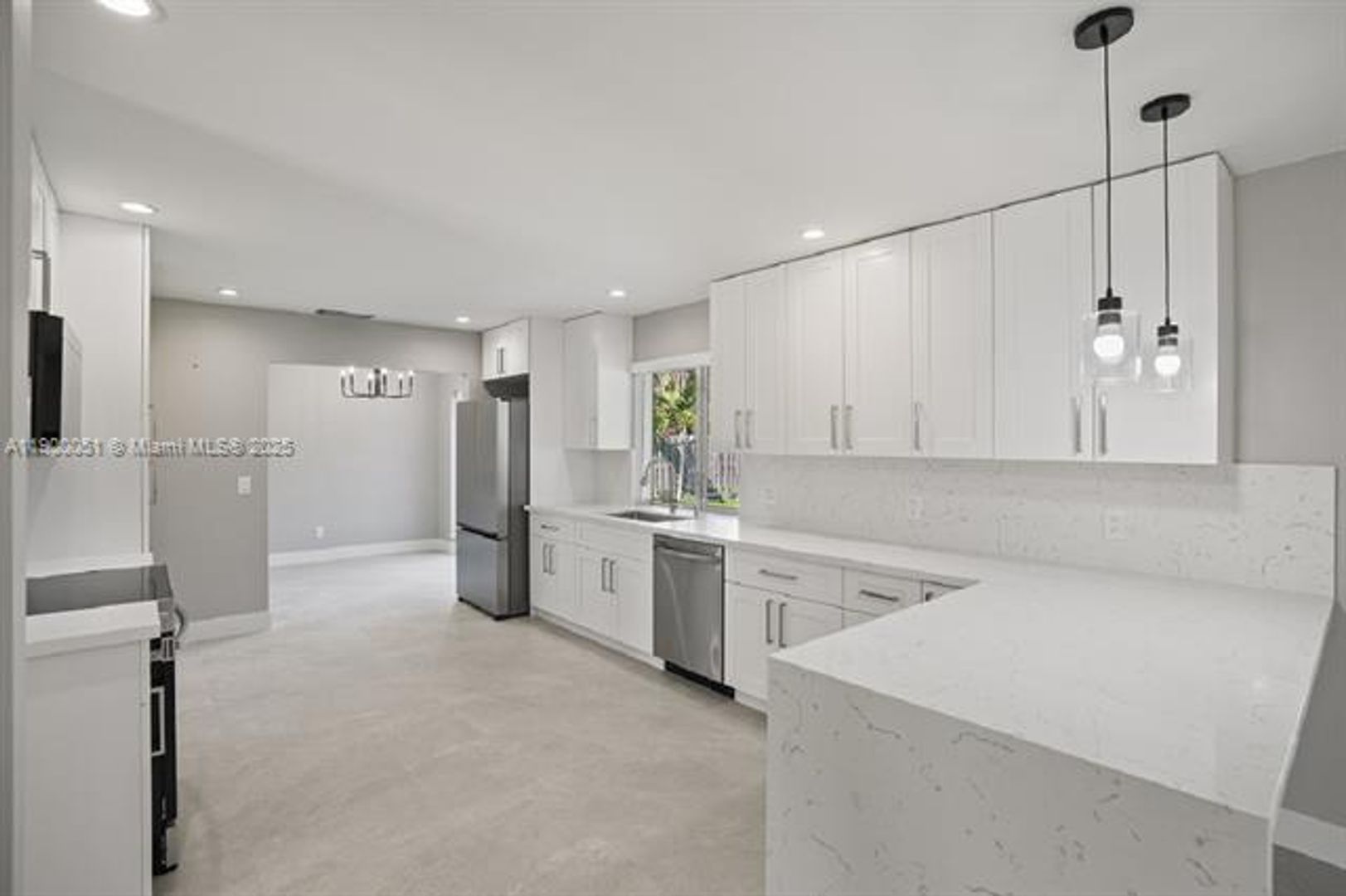 PALMETTO BAY House: 8081 SW 139th Ter #0