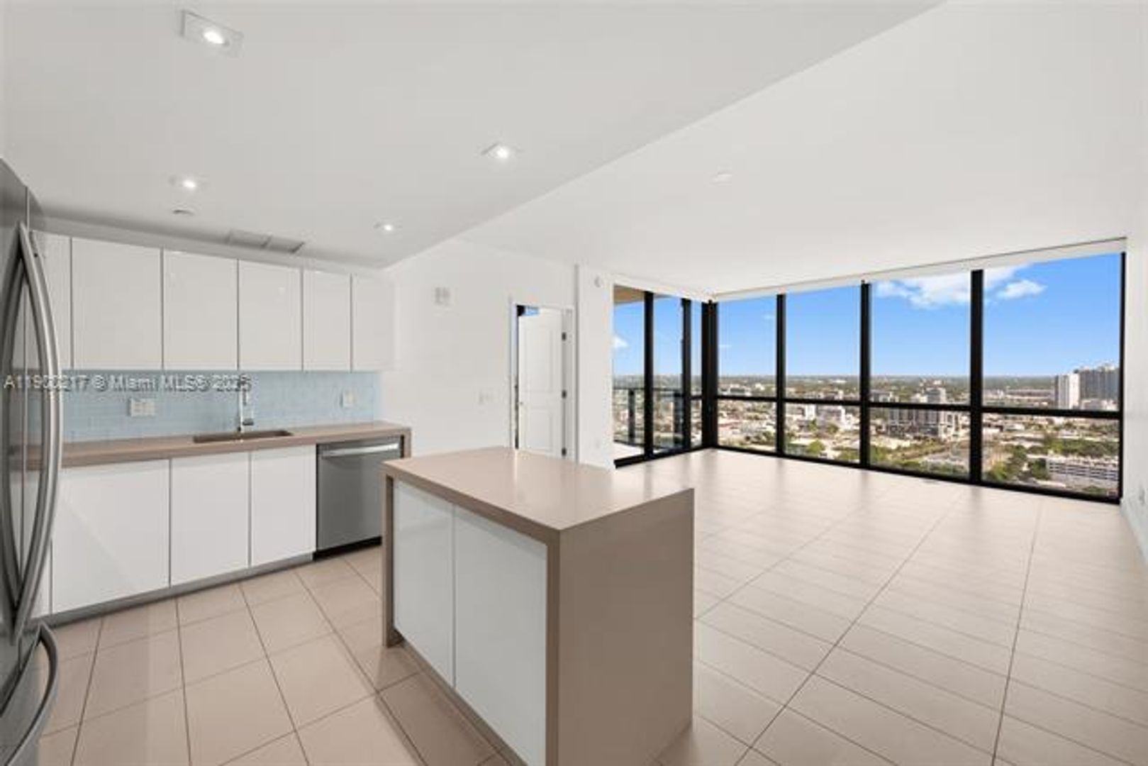 MIAMI Apartment: 1600 NE 1st Ave unit 3016