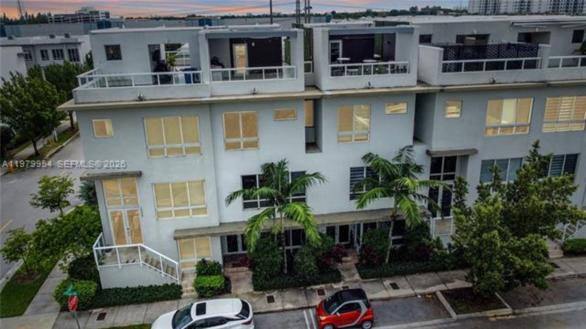 DORAL Townhome: 10336 NW 64th St th 10336