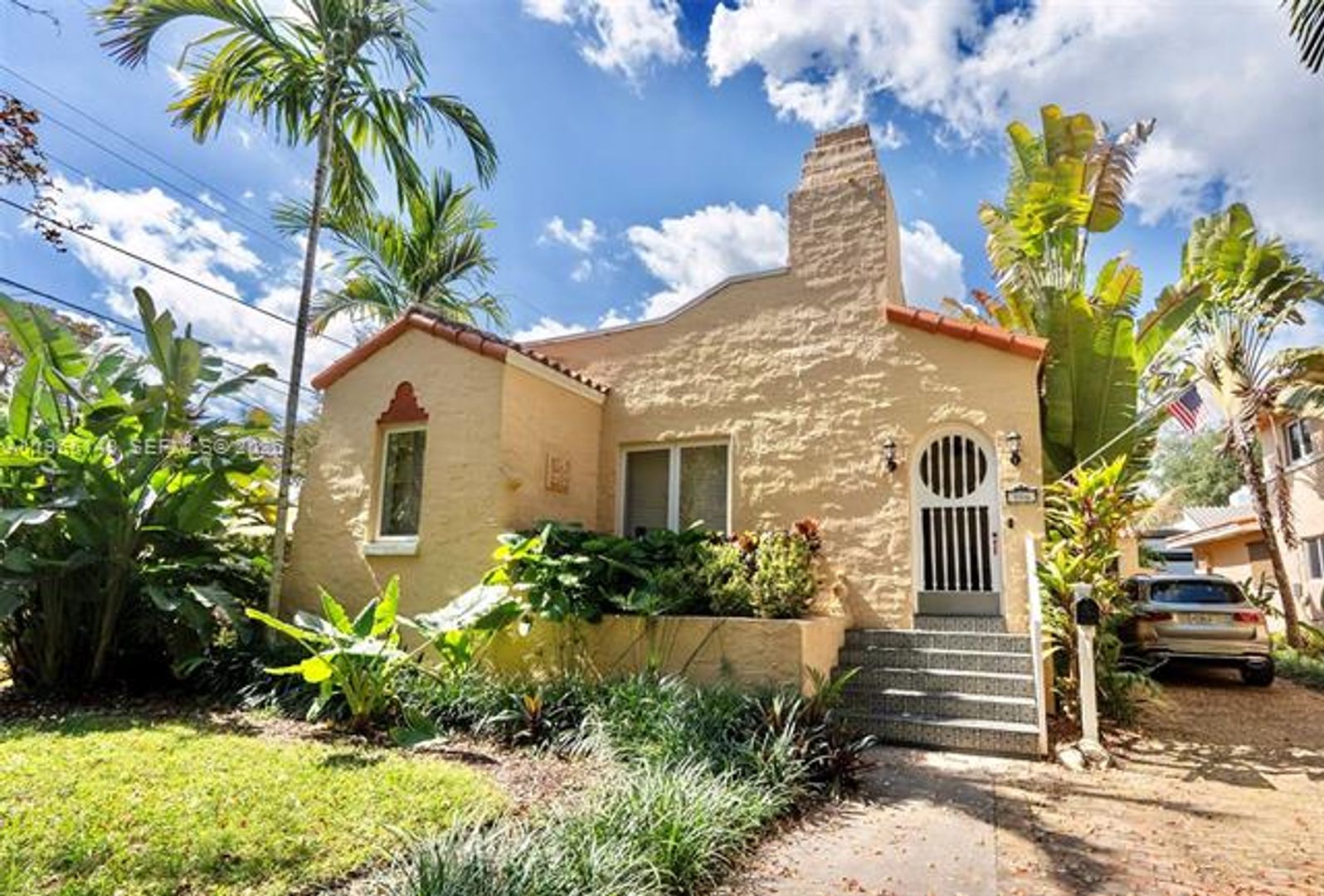 Coral Gables House: 906 Genoa St # 0