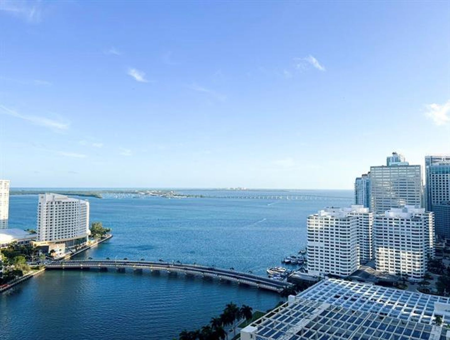 Miami Condo: 495 Brickell # 2611