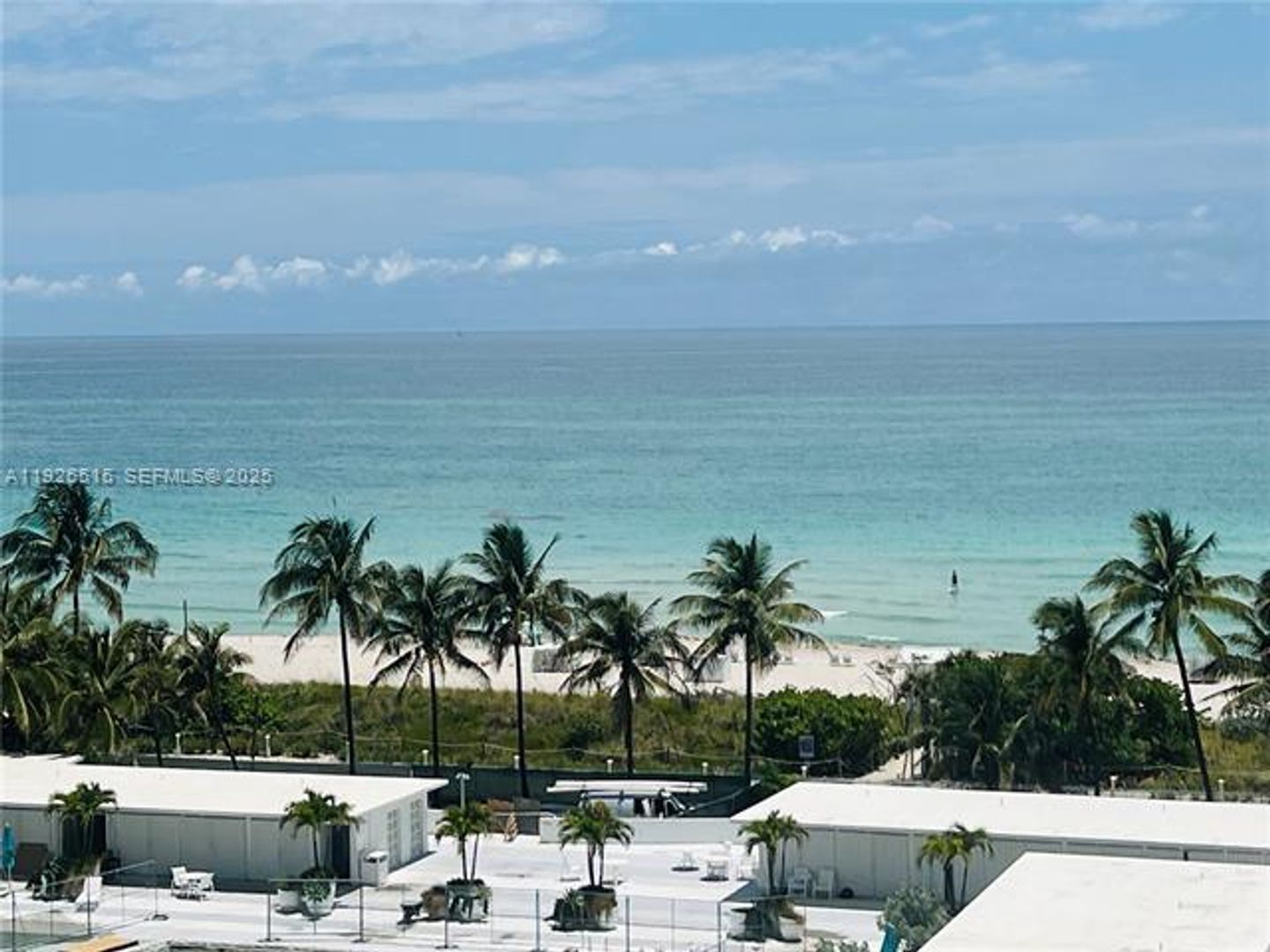 MIAMI BEACH Apartment: 225 Collins Ave appt 914