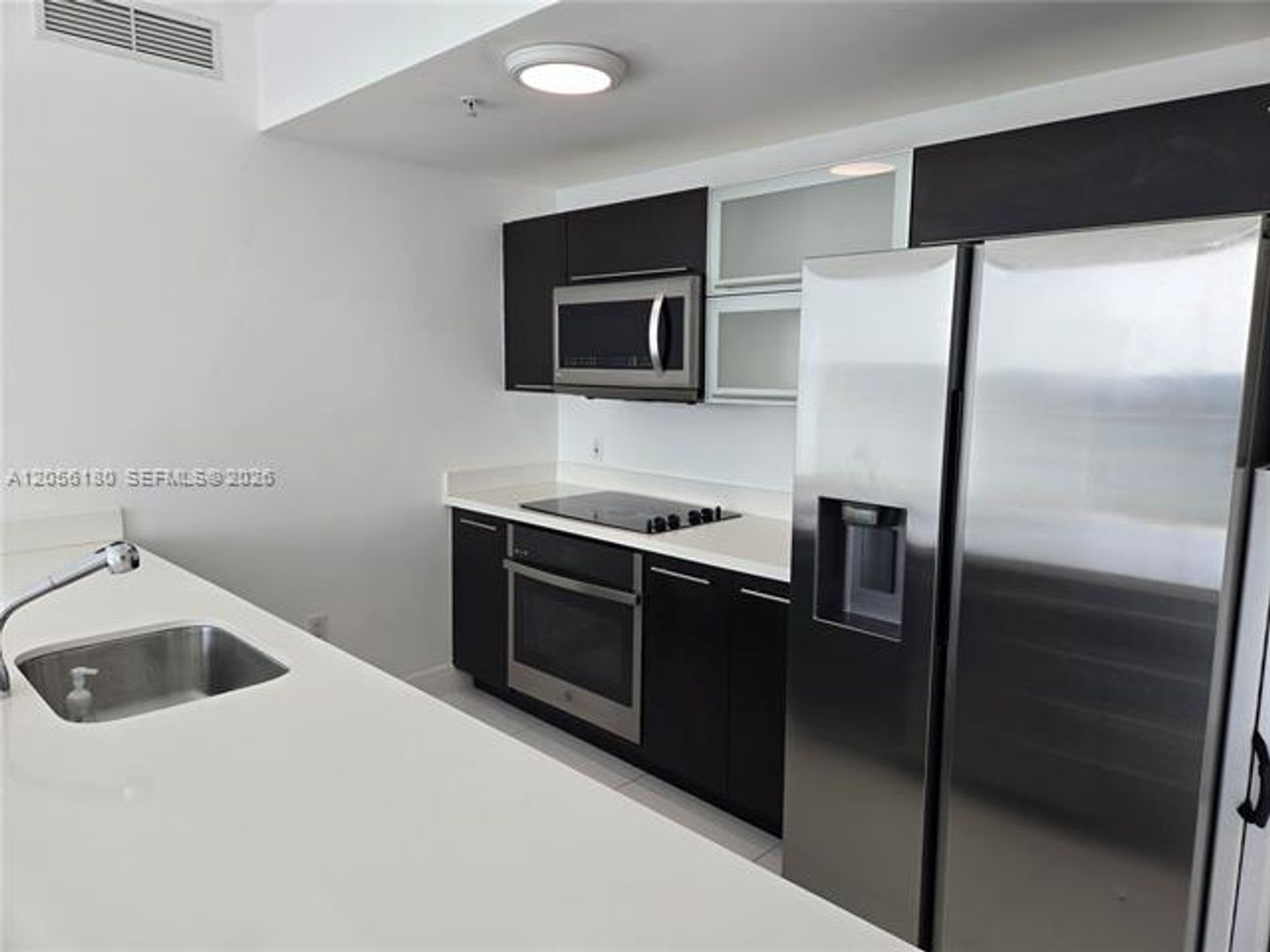 Miami Condo: 90 SW 3rd St cu-3006