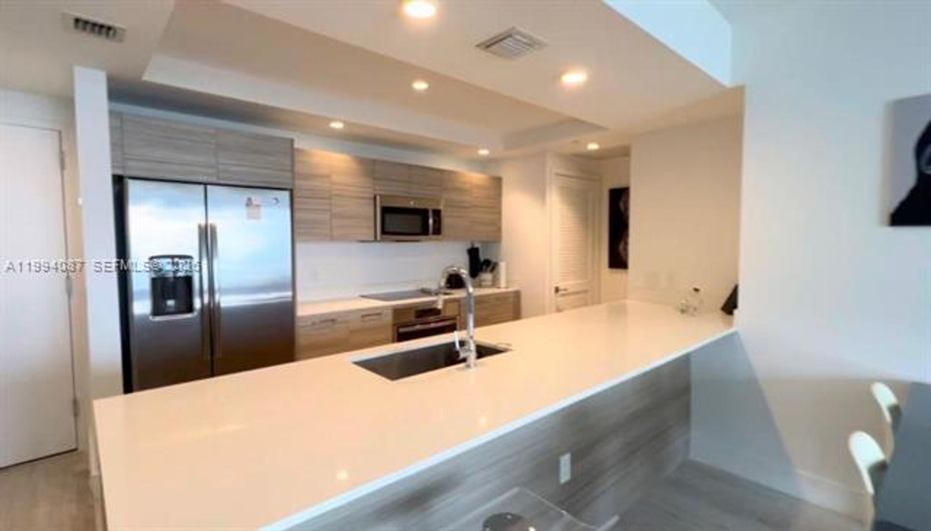 Miami Condo: 121 NE 34th St cu-807