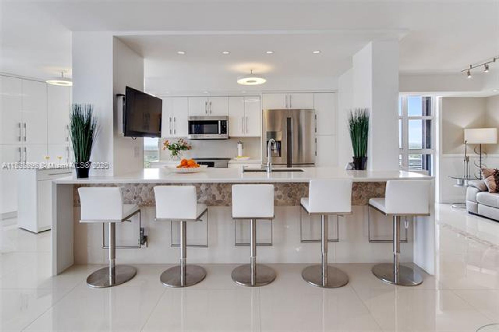 MIAMI Apartment: 4000 Towerside Ter unit TS12