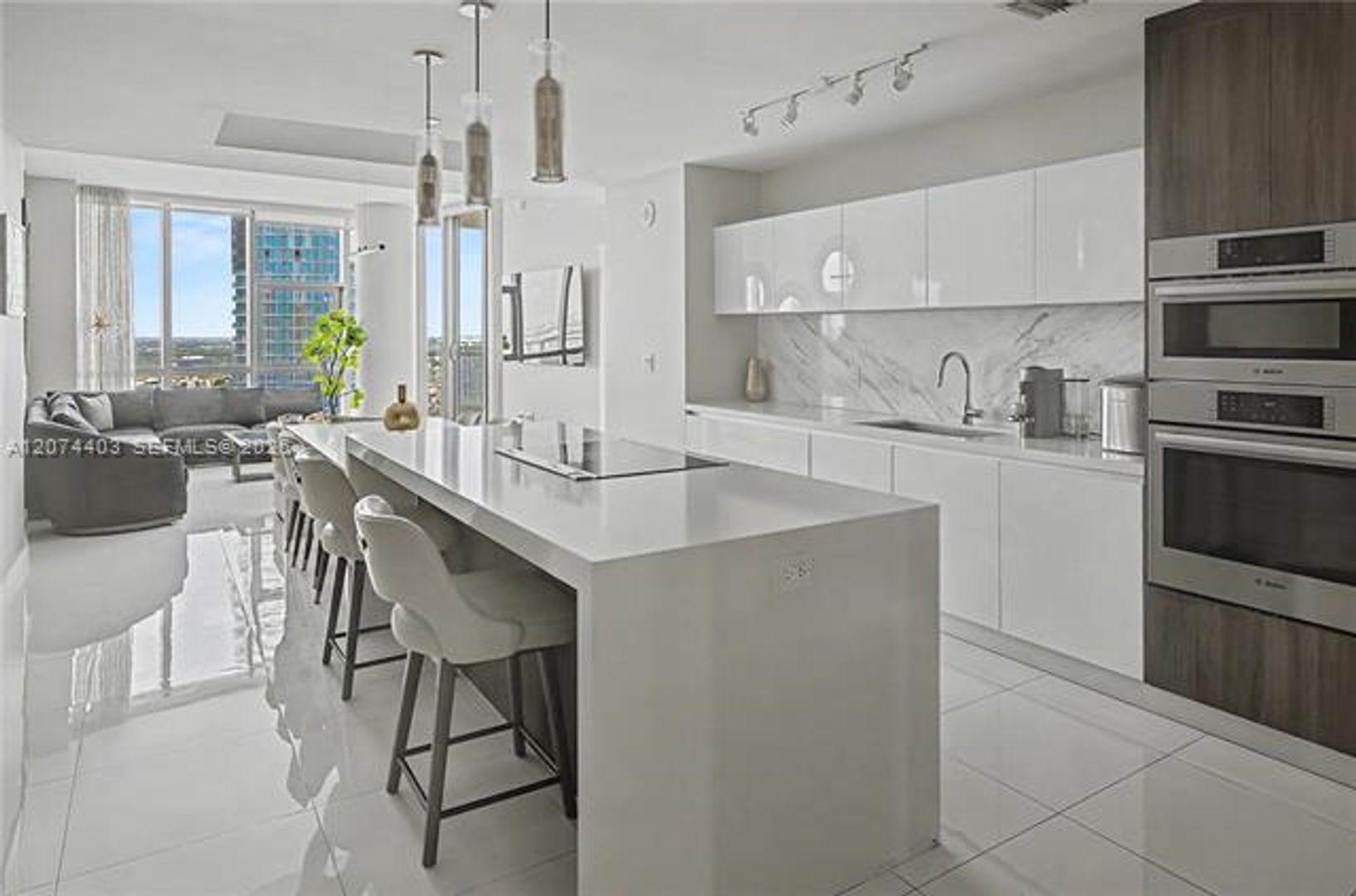 Miami Condo: 851 NE 1st Ave cu-3301