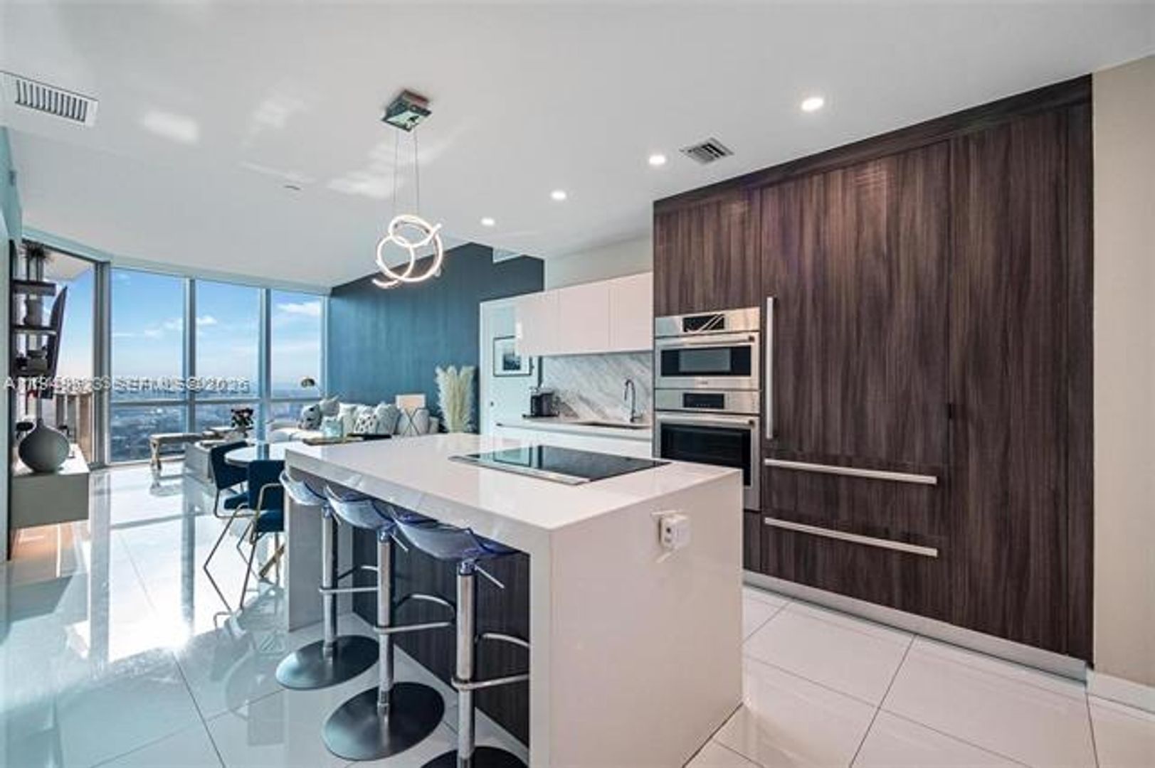 MIAMI Apartment: 851 NE 1st Ave # 4108