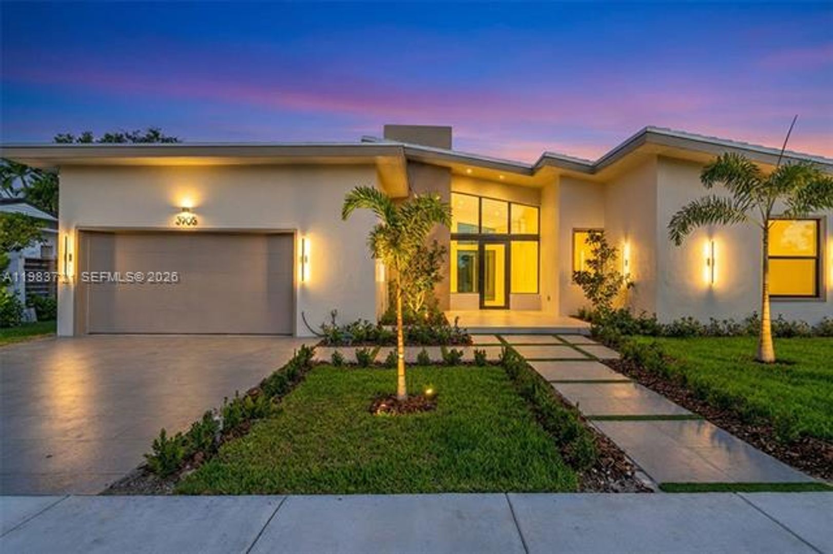 Coral Gables House: 3905 SW 5th St