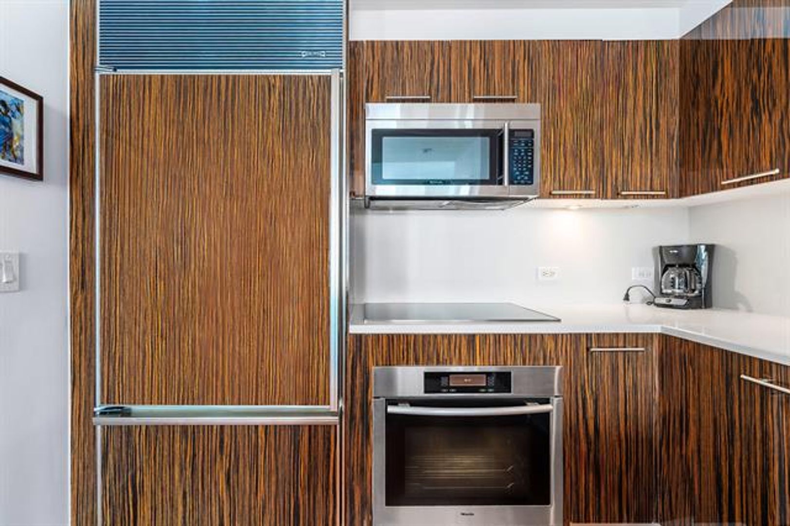 Miami Beach Condo: 6899 Collins Ave cu-1409
