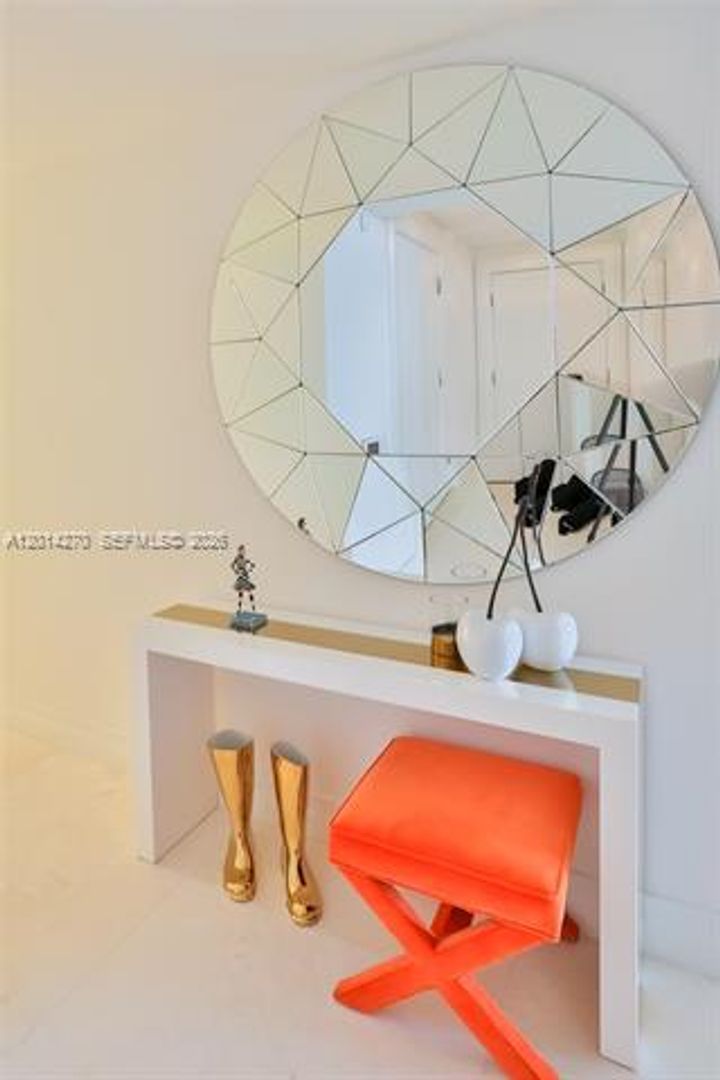 SUNNY ISLES BEACH Apartment: 17749 Collins Ave # 2801