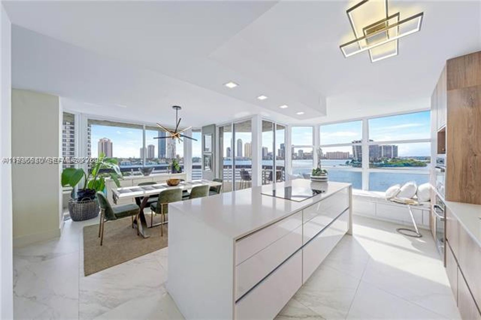 Aventura Condo: 3530 Mystic Pointe Dr #715