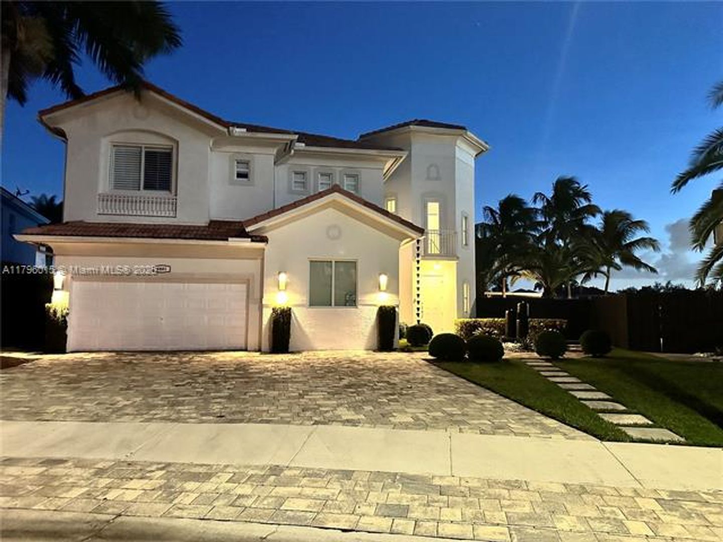 DORAL House: 6801 NW 113th Ct #0