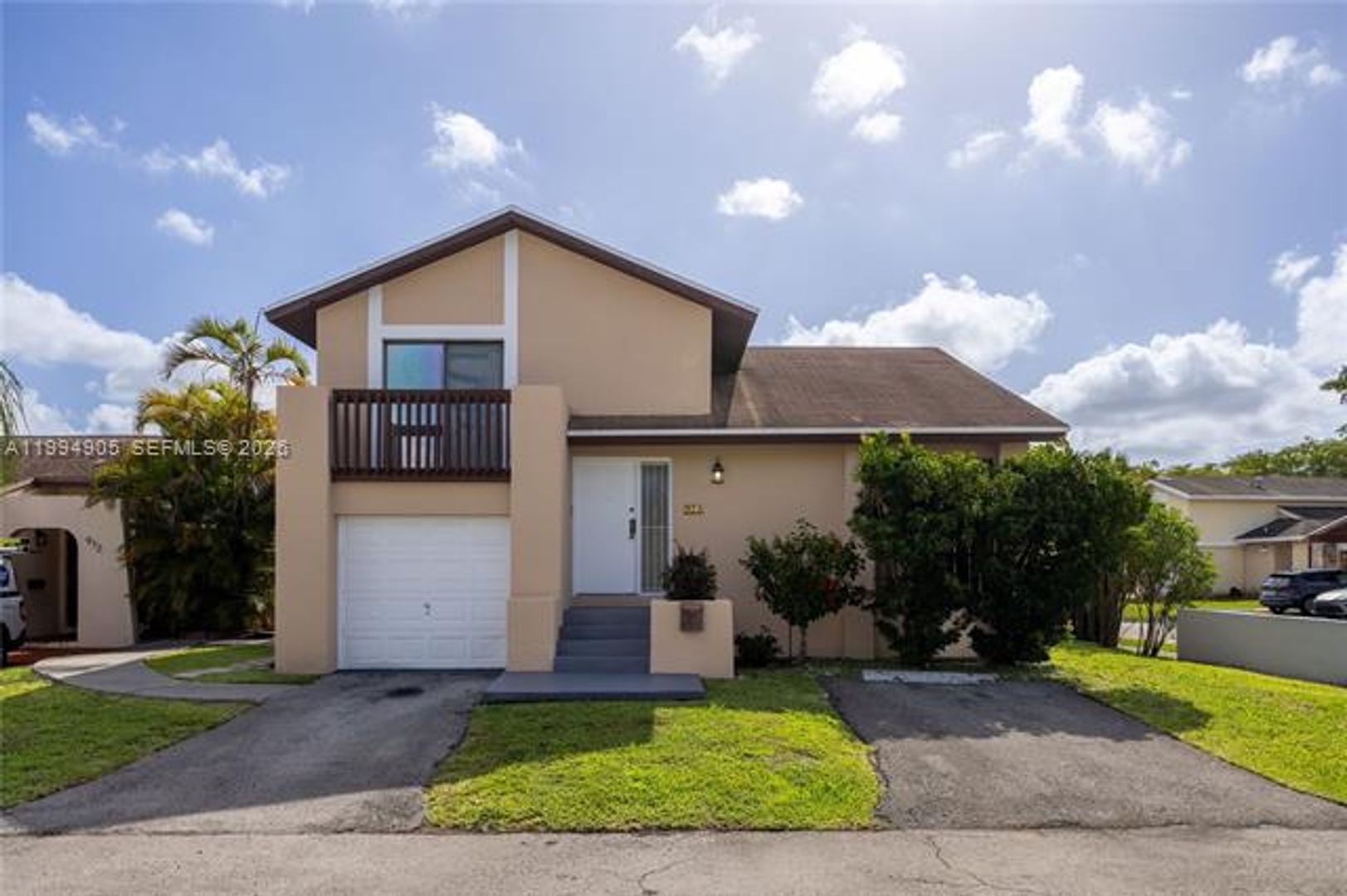 MIAMI House: 914 NW 106th Ave Cir # 0