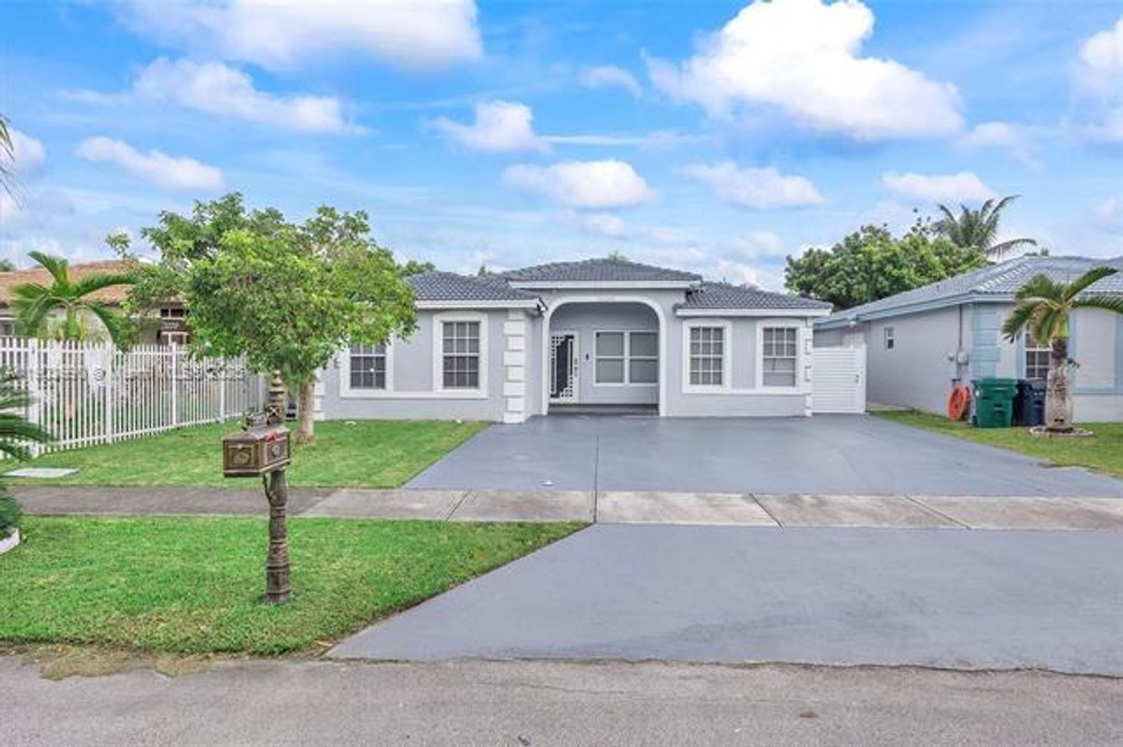 HOMESTEAD House: 13269 SW 278th St # 0