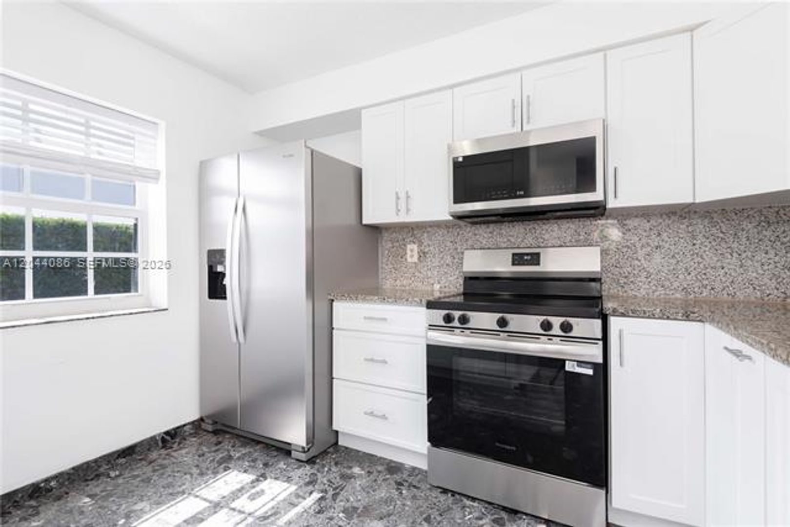 Miami House: 9044 SW 148 Ct # 9044