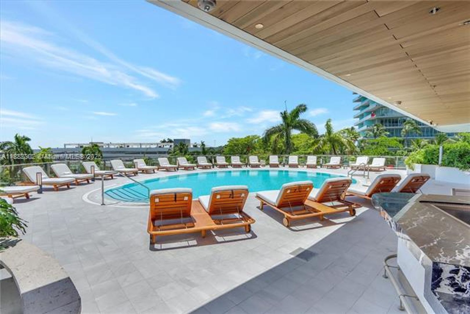MIAMI Apartment: 2655 S Bayshore Dr unit 405