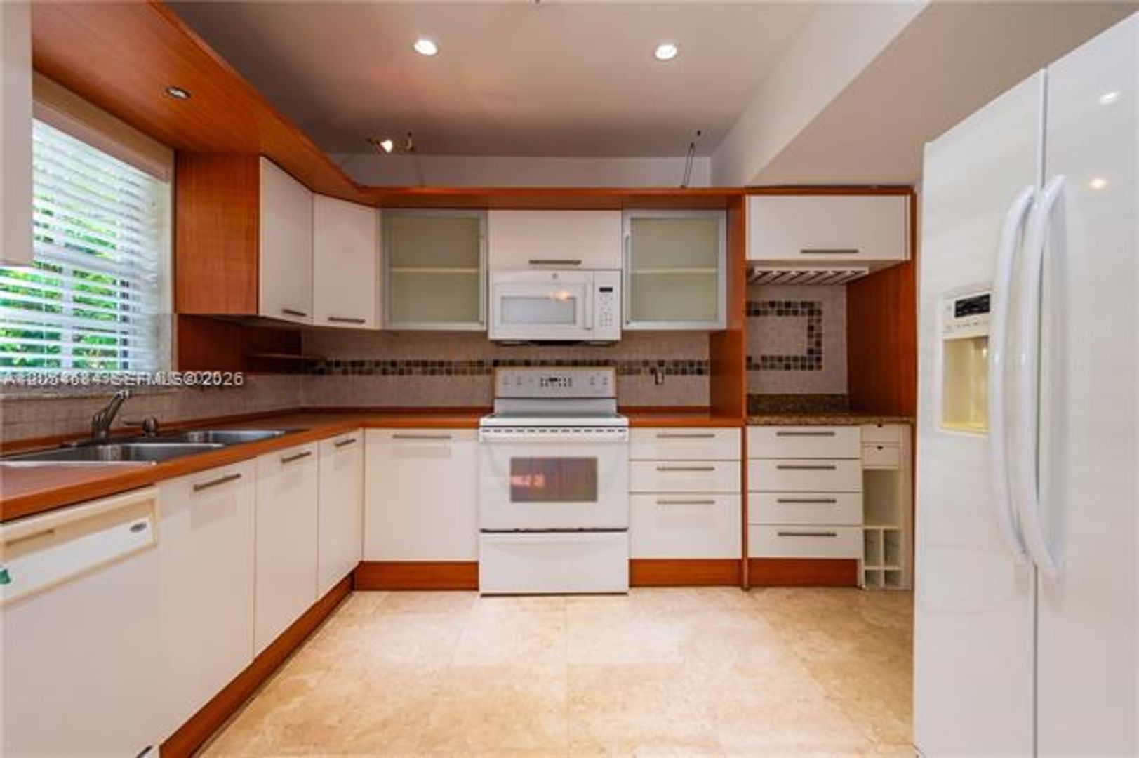 Miami House: 5490 SW 57 Ave # 5490