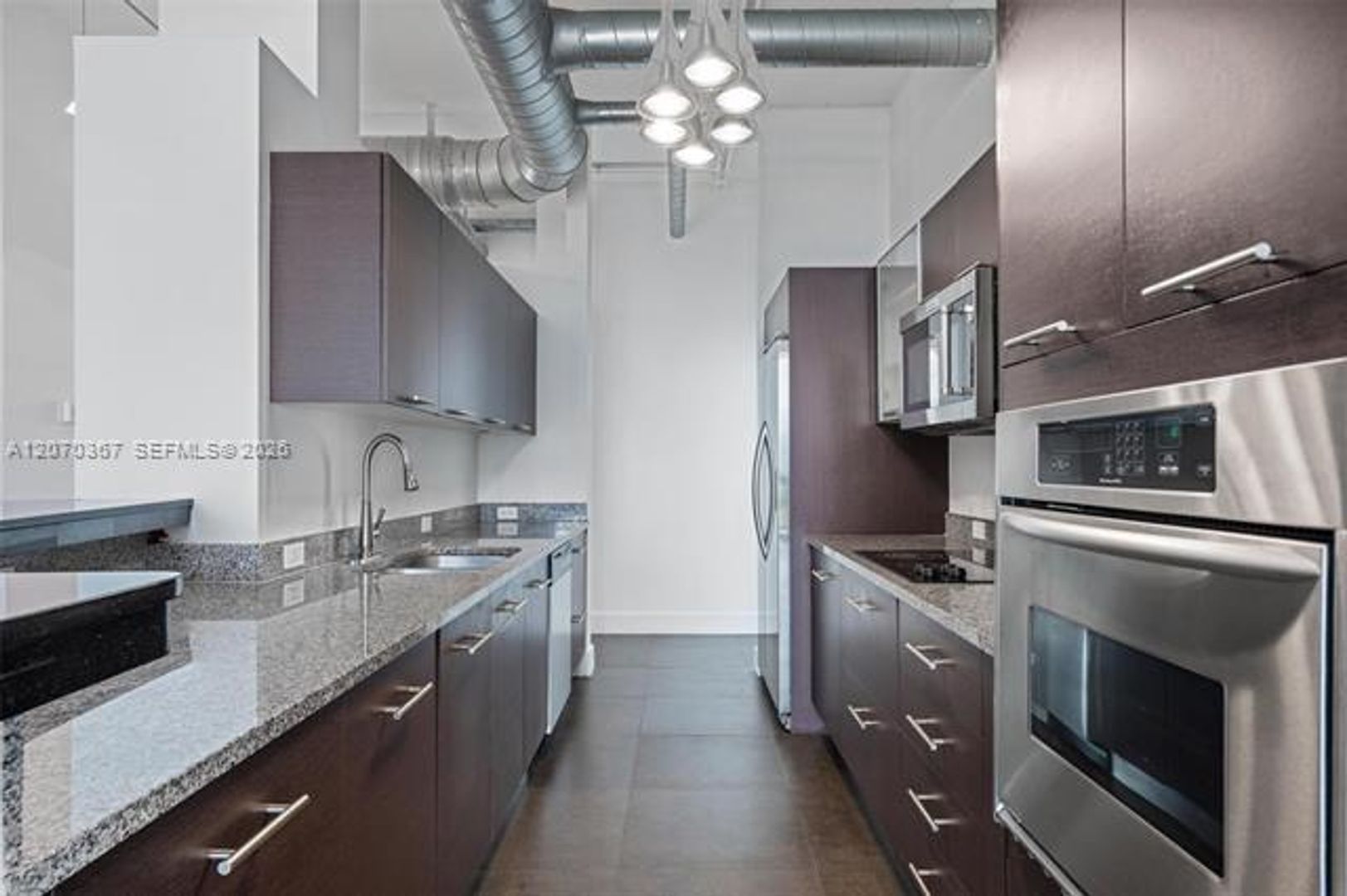Aventura Condo: 3029 NE 188th St cu-818