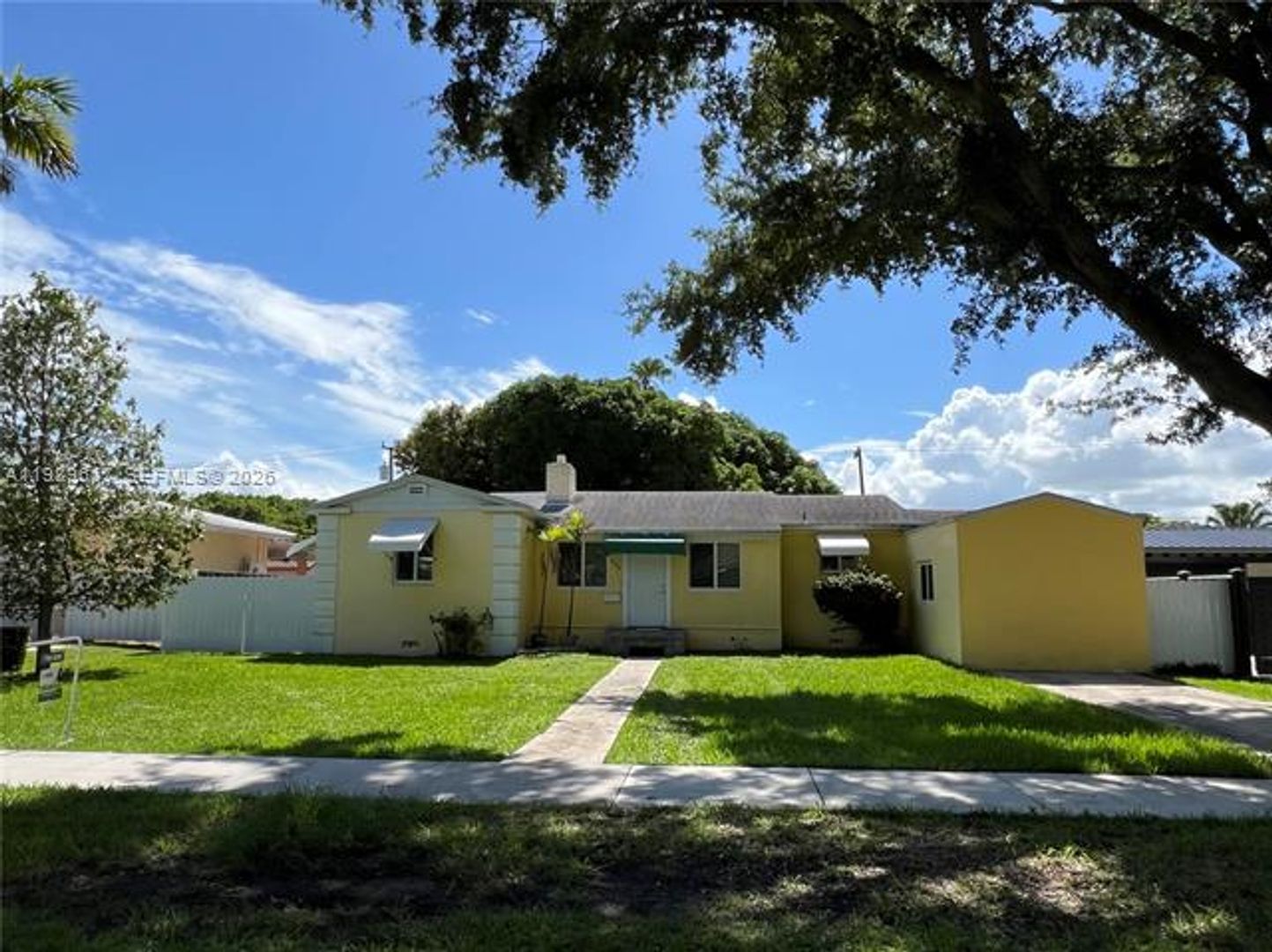 Miami Springs House: 432 Palmetto Dr #0