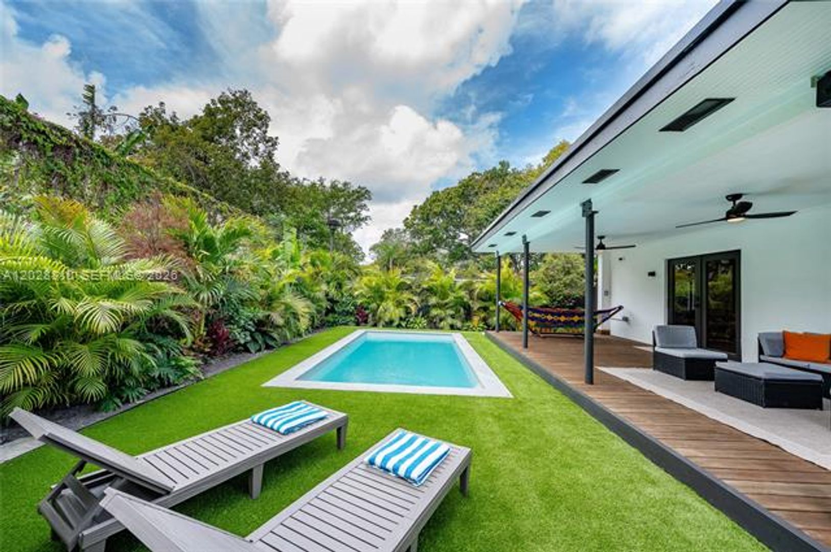 Miami House: 412 NW 41st St