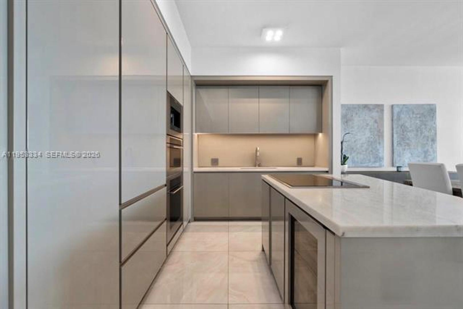 Sunny Isles Beach Condo: 18975 Collins Ave cu-2101