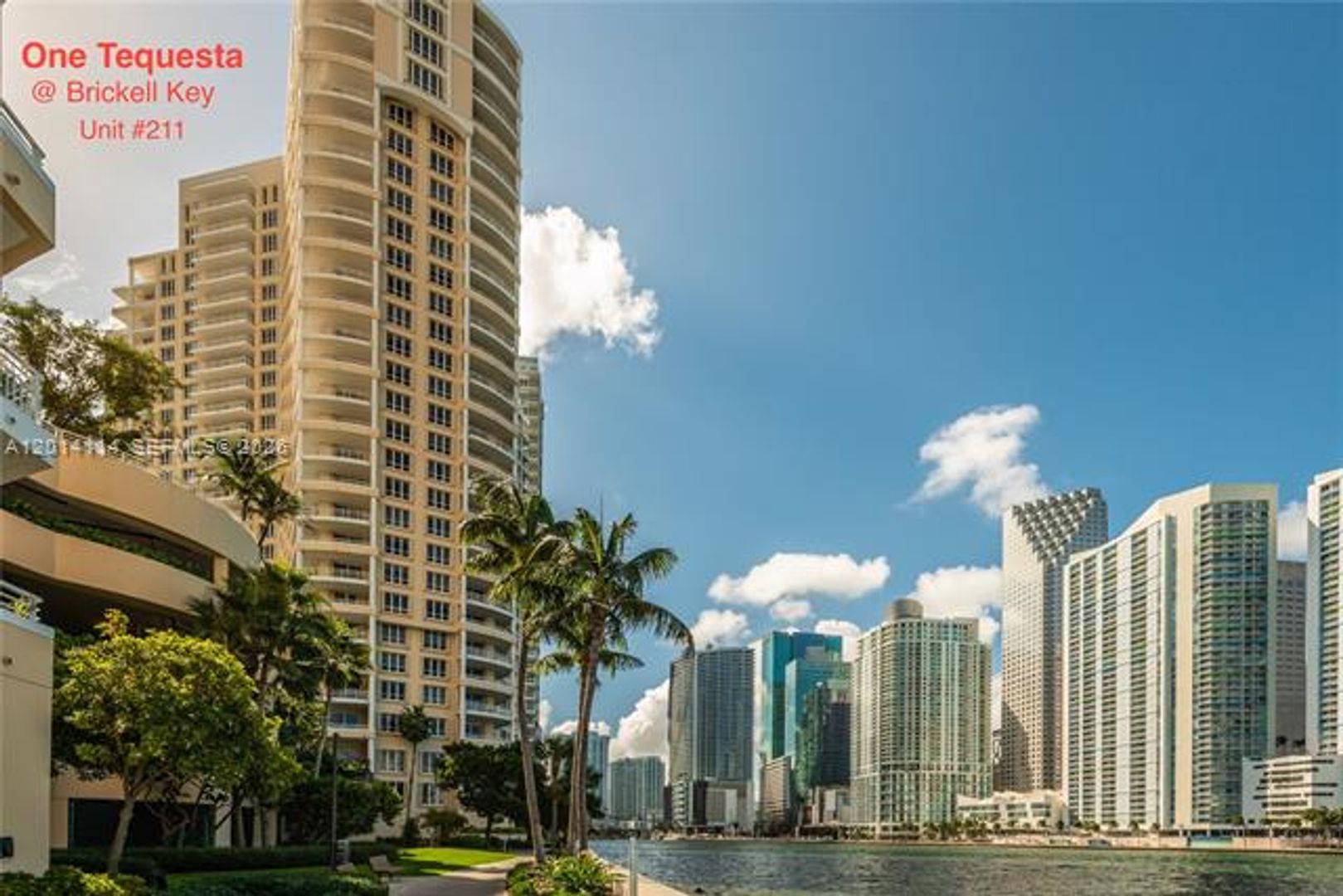 Miami Condo: 888 Brickell Key Dr #211