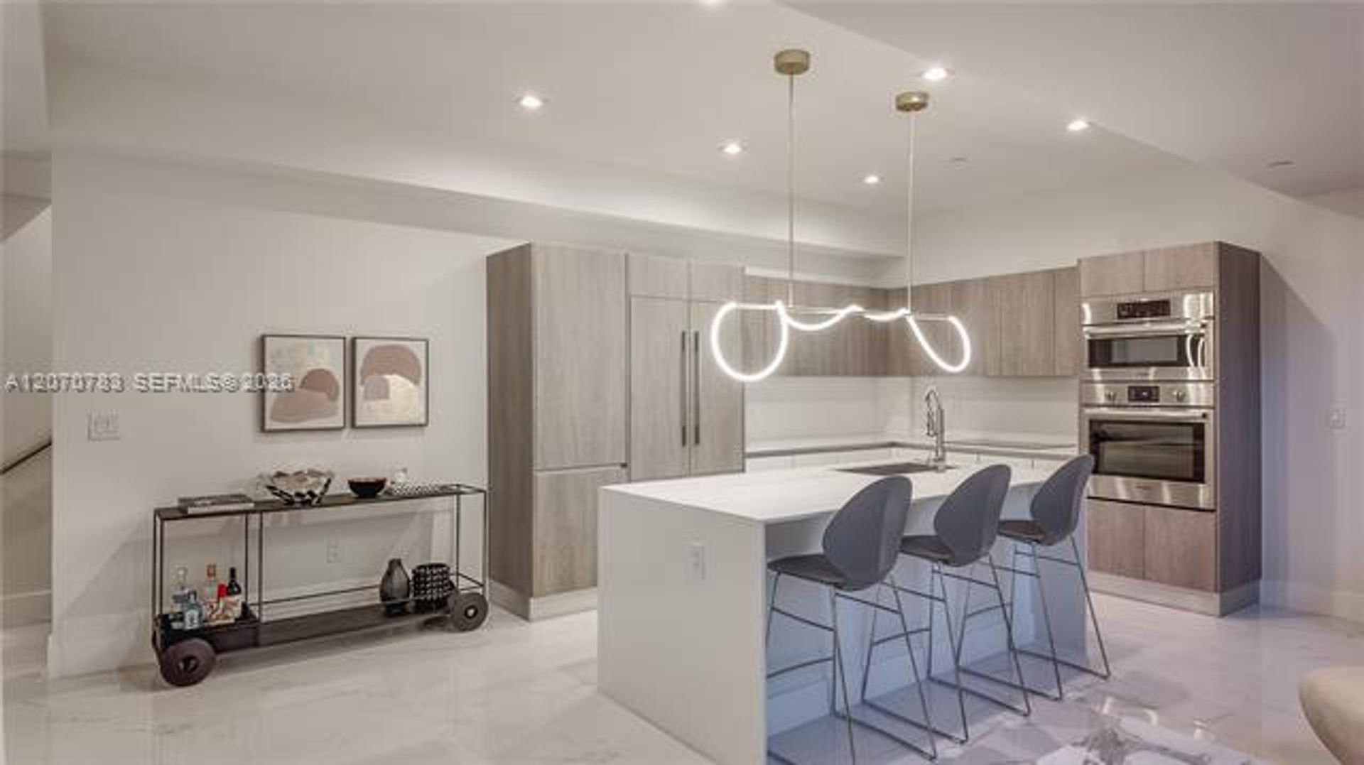 Miami Townhome: 455 NE 39th St th 112