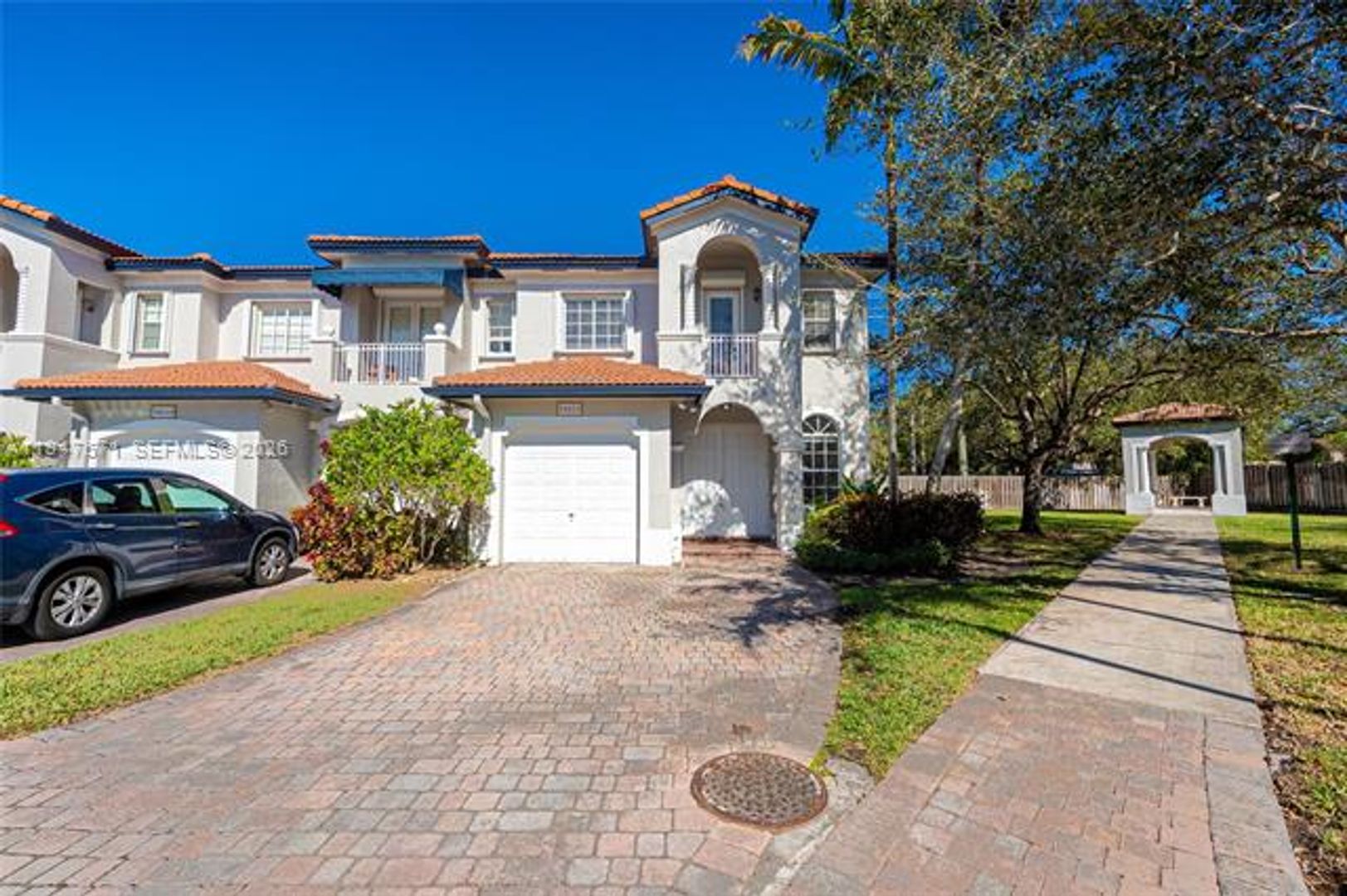 MIAMI Townhome: 11851 SW 80th Ter TH 11851