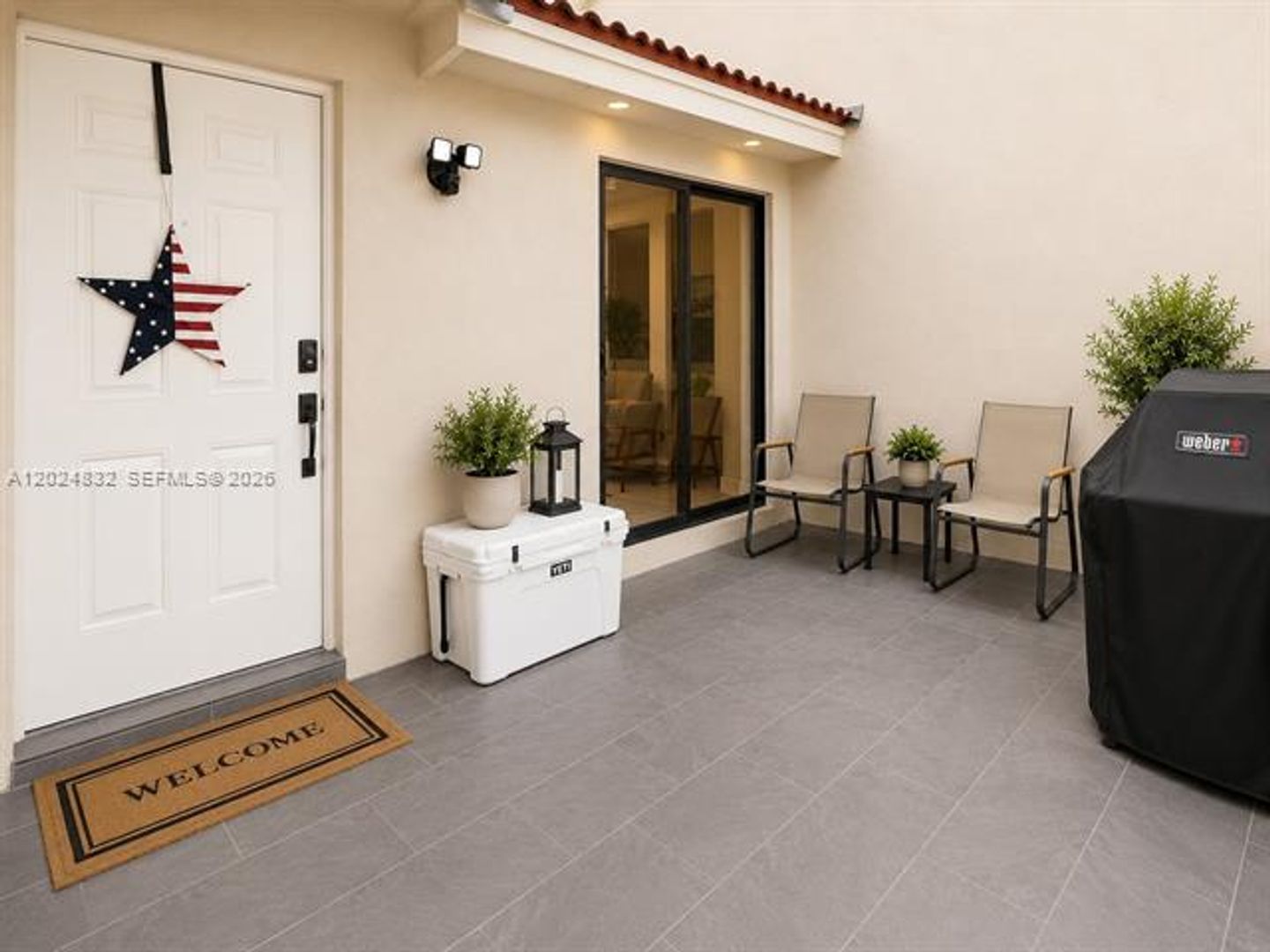Hialeah Townhome: 6538 NW 170th Ln