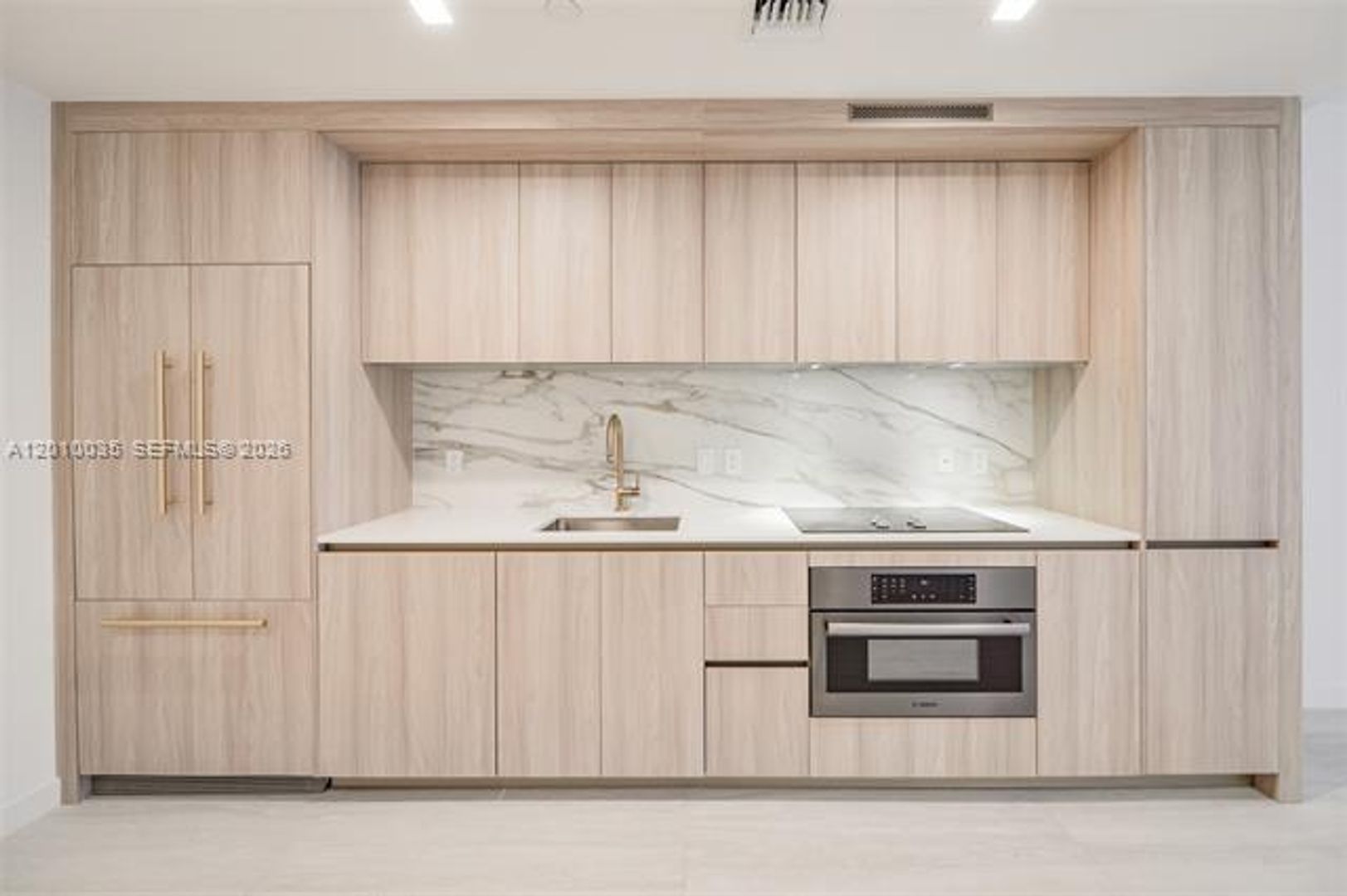 Miami Condo: 77 SE 5 Street cu-2603