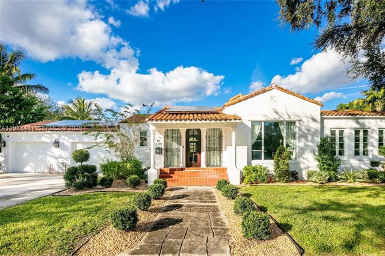 MIAMI SHORES House: 113 NE 101st St