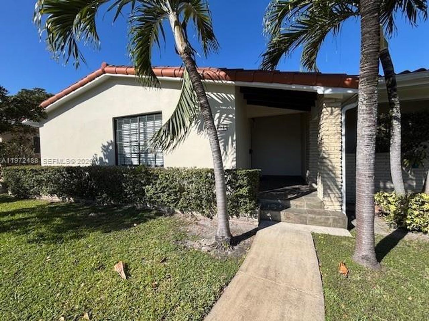 CORAL GABLES House: 400 S Le Jeune Rd # 3404