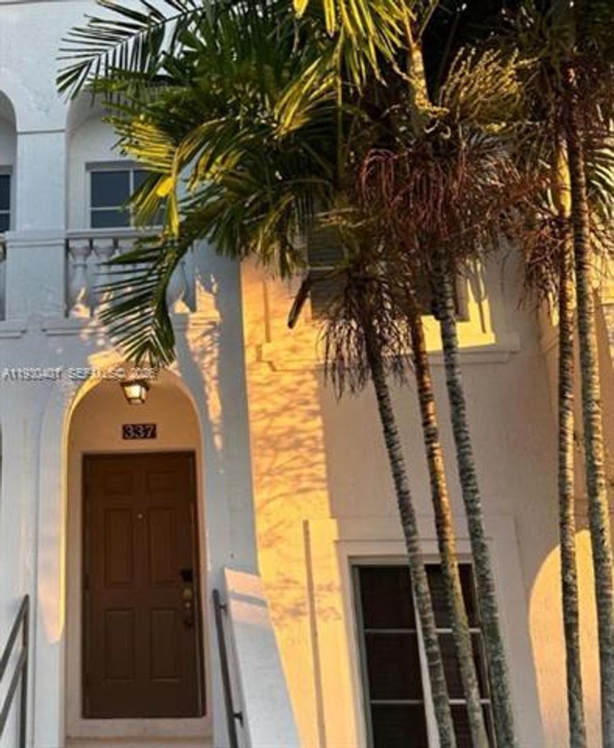 MIRAMAR Townhome: 12421 SW 50th Ct th 337