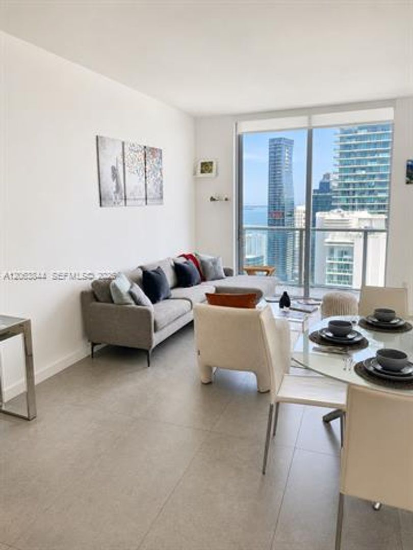 Miami Condo: 1100 S Miami Ave cu-4004