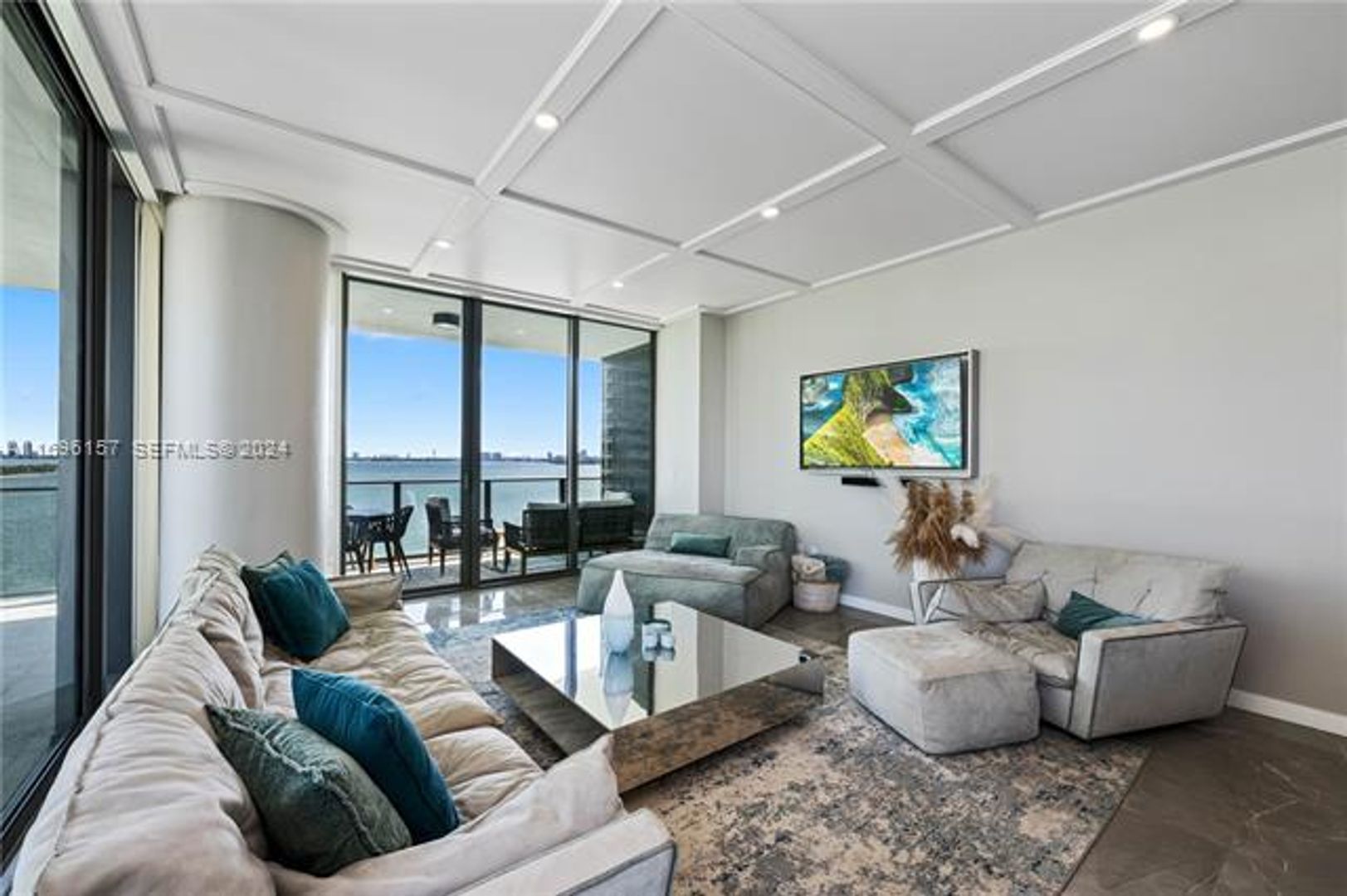 MIAMI Apartment: 480 NE 31st St # 1207