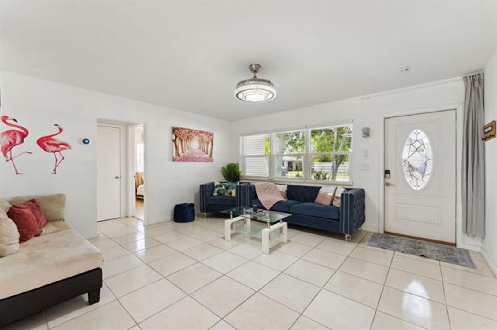 Dania Beach House: 254 SW 8th St # 254