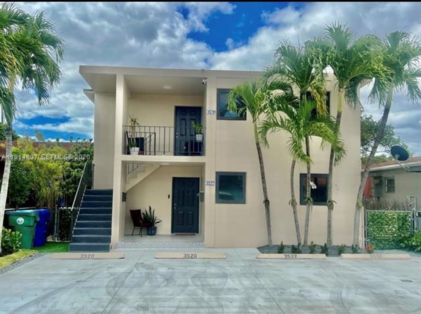 Miami Apartment: 3520 SW 25th St unit 3520