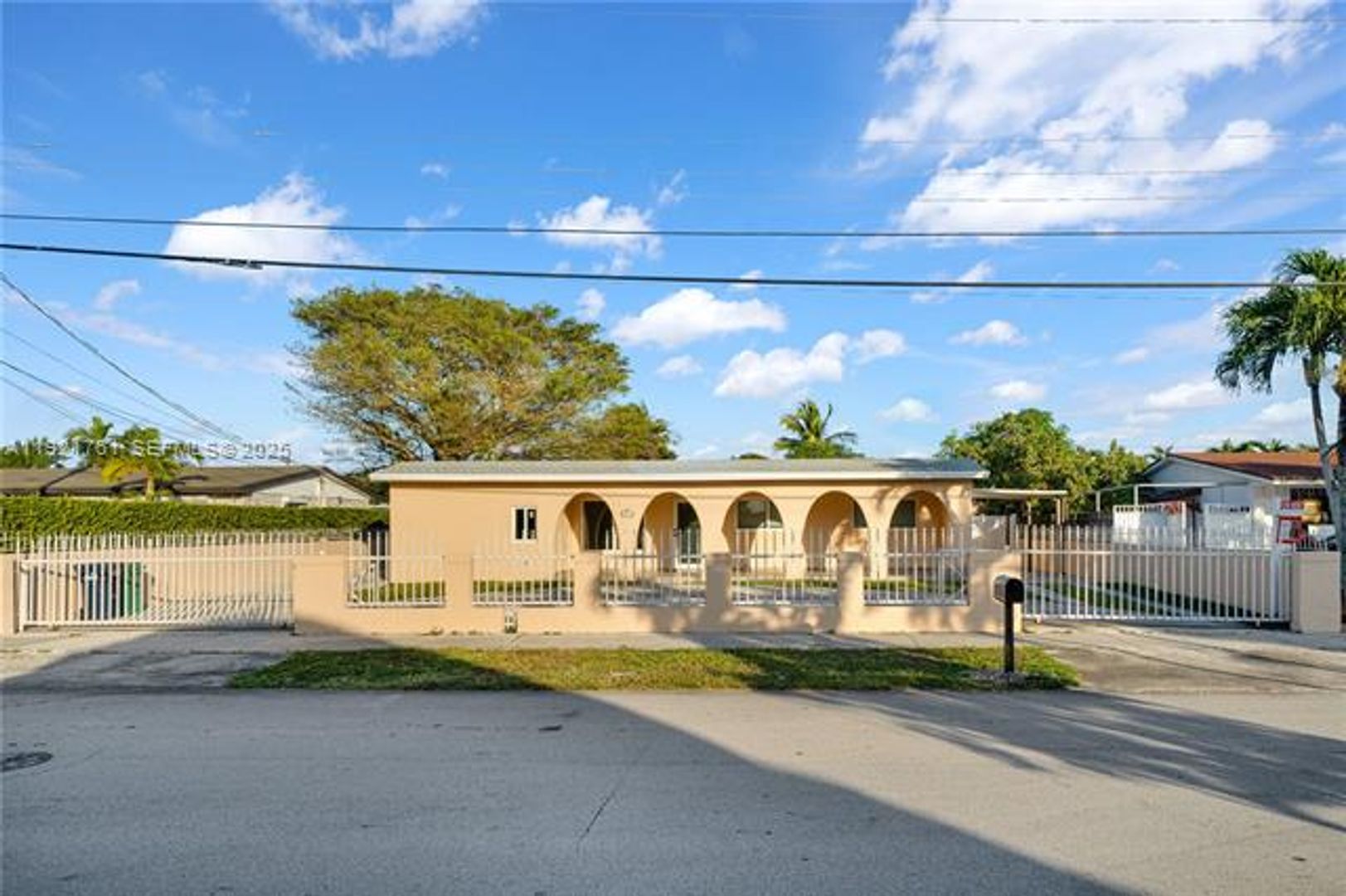 MIAMI House: 4701 SW 104th Ct # 4701
