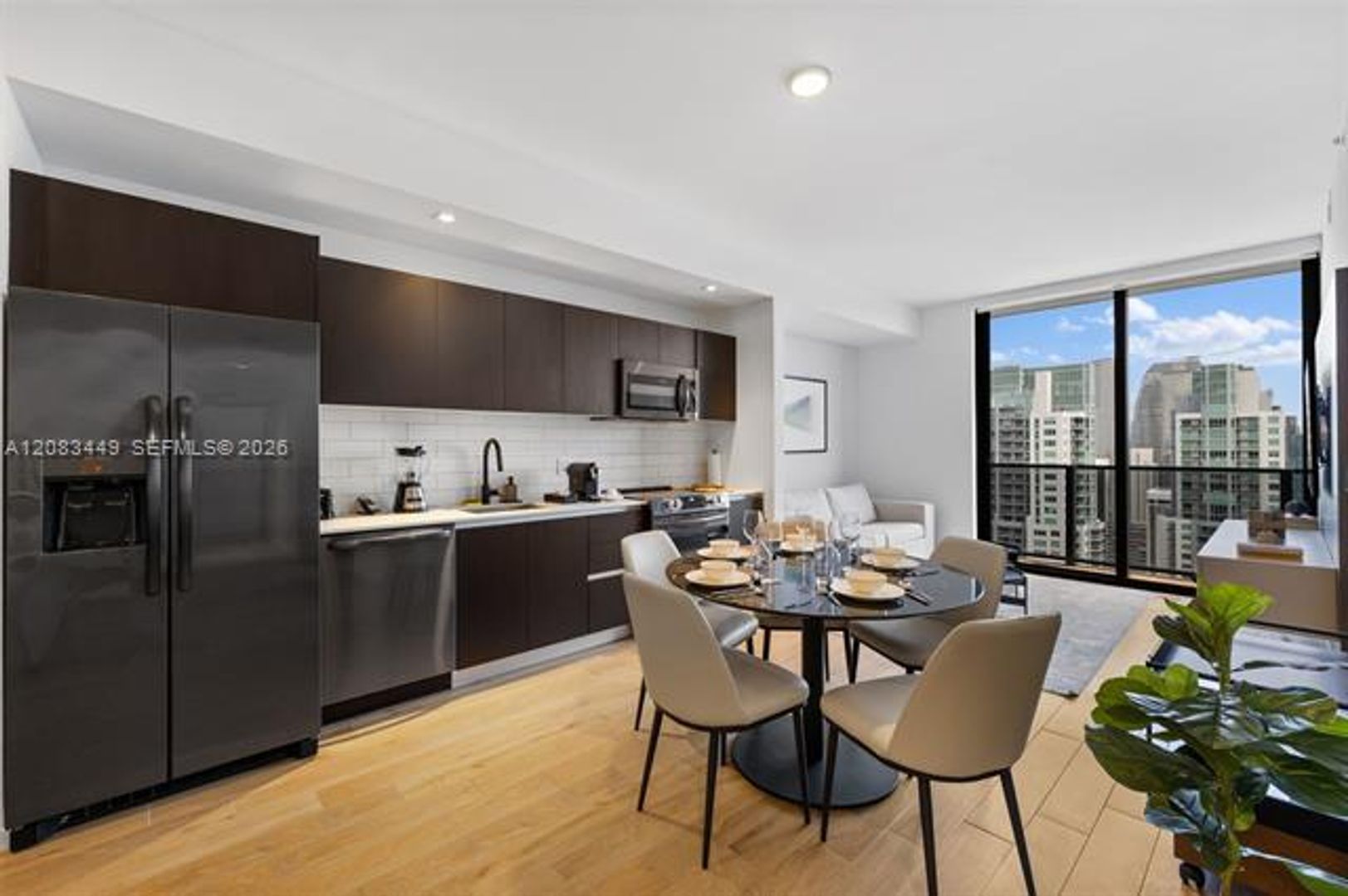 Miami Condo: 398 NE 5th St cu-4117