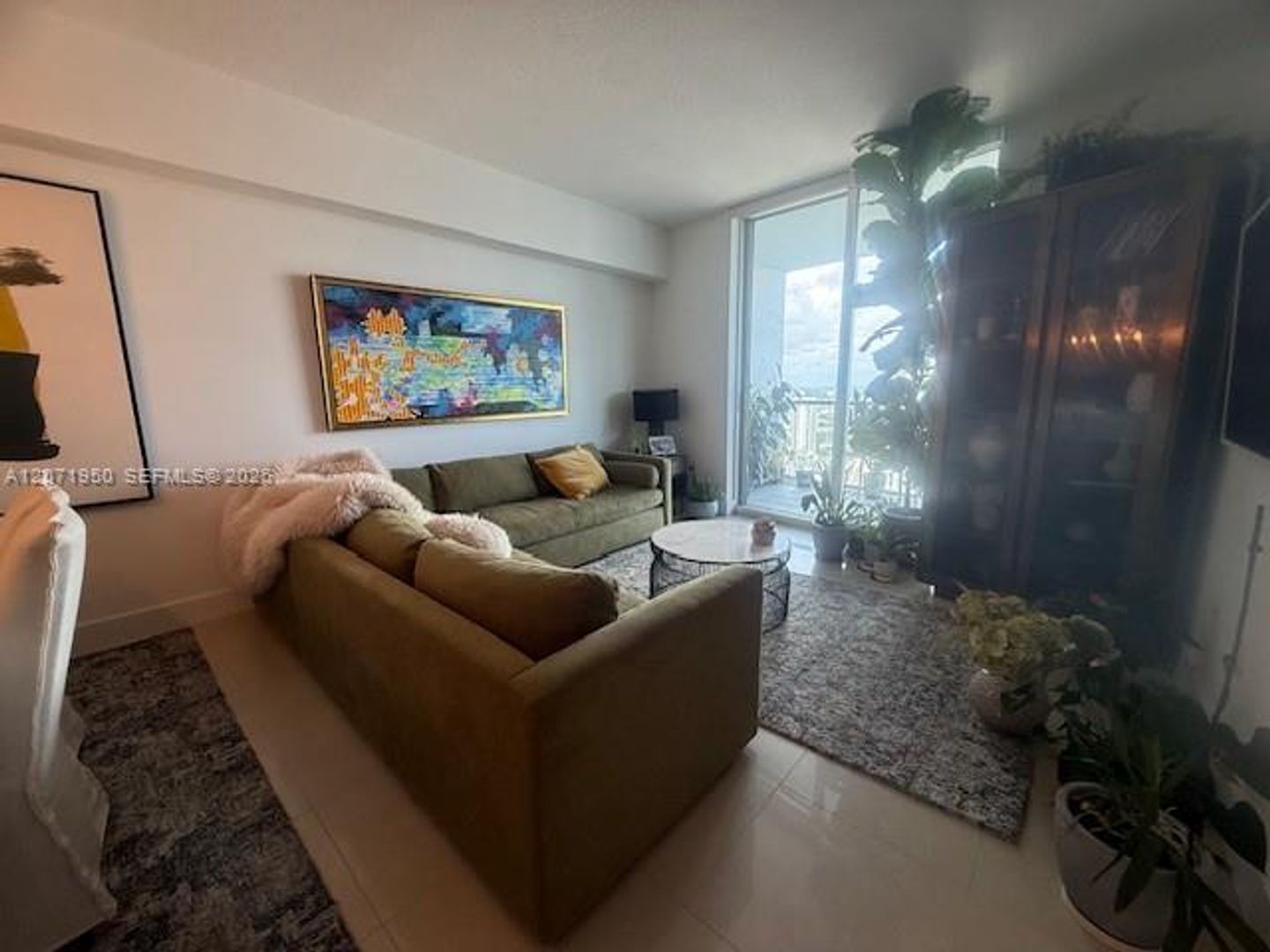 Miami Condo: 185 SW 7th St cu-3803