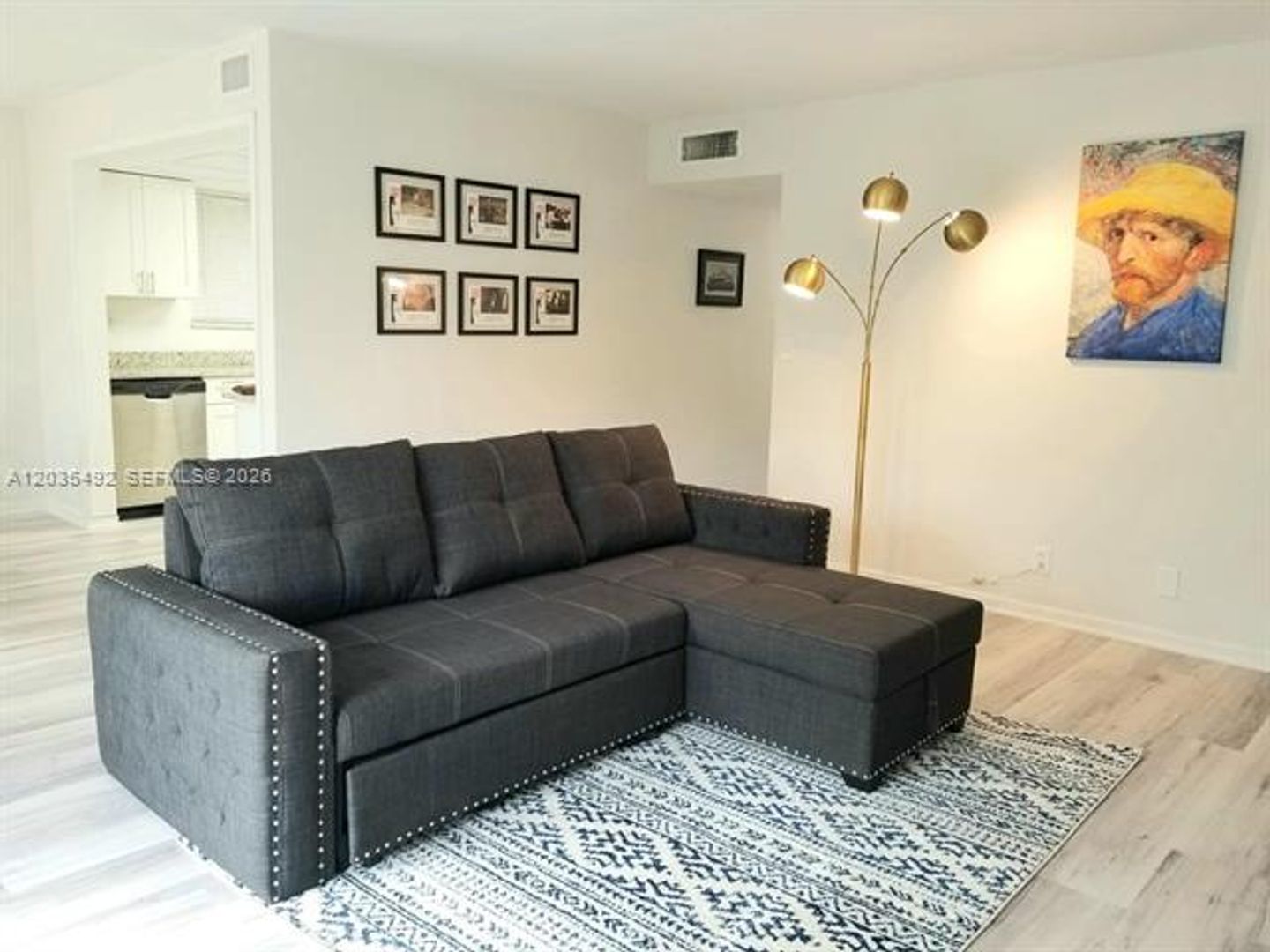 Miami Beach Condo: 1601 Bay Rd # 7