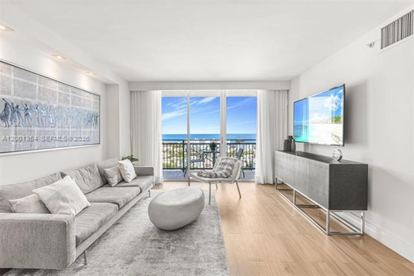 MIAMI BEACH Apartment: 90 Alton Rd # 2305