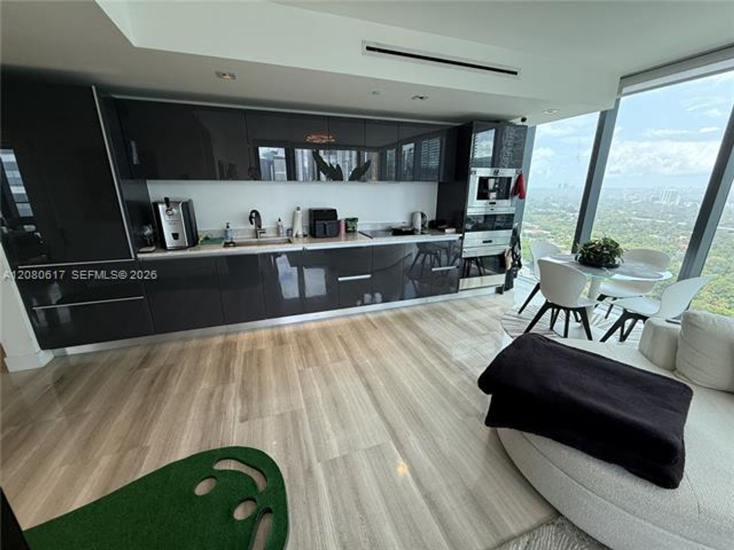 Miami Condo: 1451 Brickell Ave cu-2506