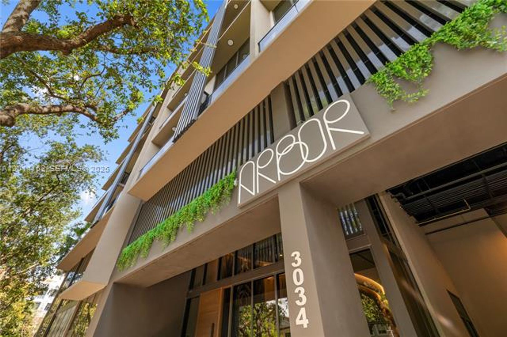 Miami Condo: 3034 Oak Ave unit 208